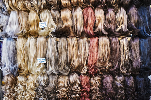 Want A Low-Maintenance Hair Look That Wows People? Let’s Talk Extensions!